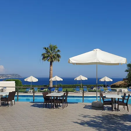 Karavados Beach Hotel ホテル Karavádhos