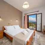 Hotel Karavados Beach Hotel