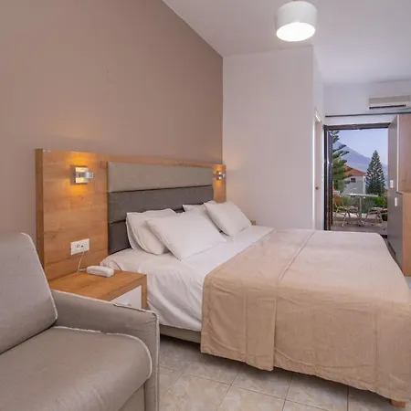 Karavados Beach Hotel Ξενοδοχείο 3*