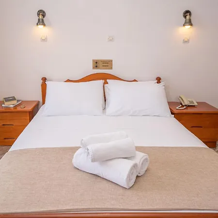 فندق Karavados Beach Hotel Karavádhos