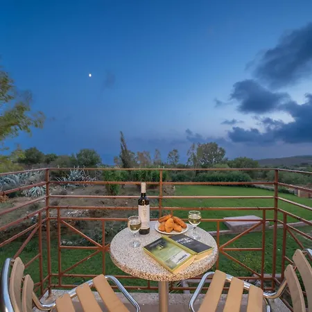 فندق Karavados Beach Hotel Karavádhos