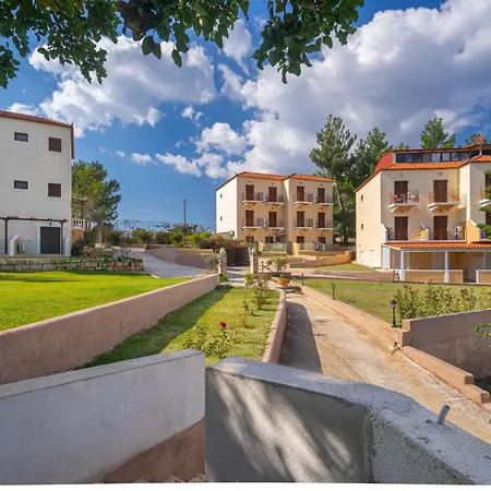 Karavados Beach Hotel Hotell