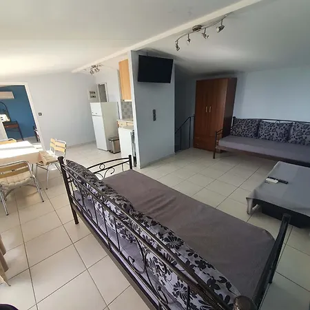 فندق Karavados Beach Hotel Karavádhos