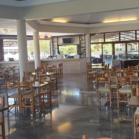 Karavados Beach Hotel فندق Karavádhos