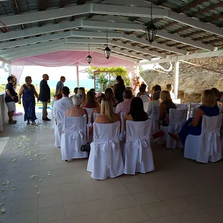 Karavados Beach Hotel 3* Karavádhos