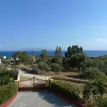 Karavados Beach Hotel Karavádhos