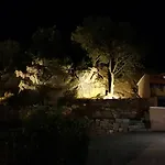 호텔 Karavados Beach Hotel