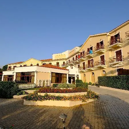Hotel Karavados Beach Hotel