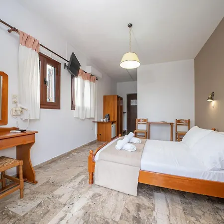 Hotel Karavados Beach Hotel
