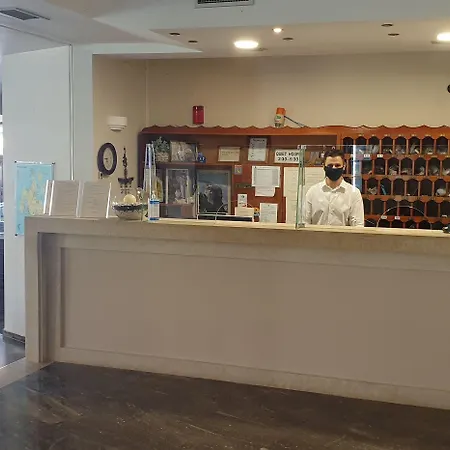 Karavados Beach Hotel