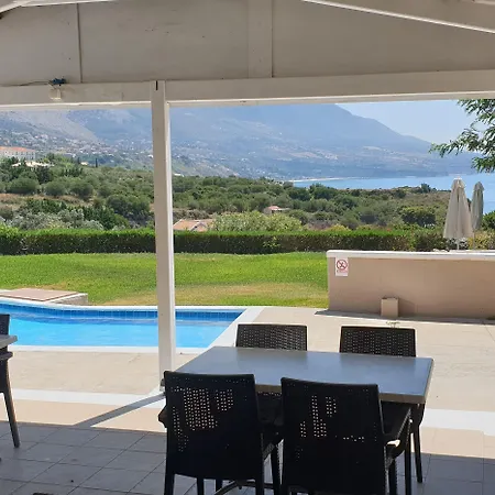 Karavados Beach Hotel Karavádhos