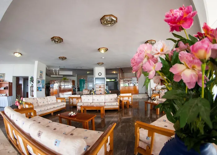 Karavados Beach Hotel Hotel