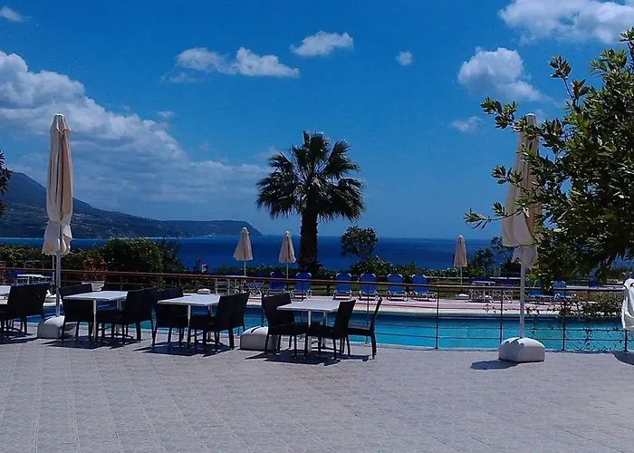 Karavados Beach Hotel Karavádhos