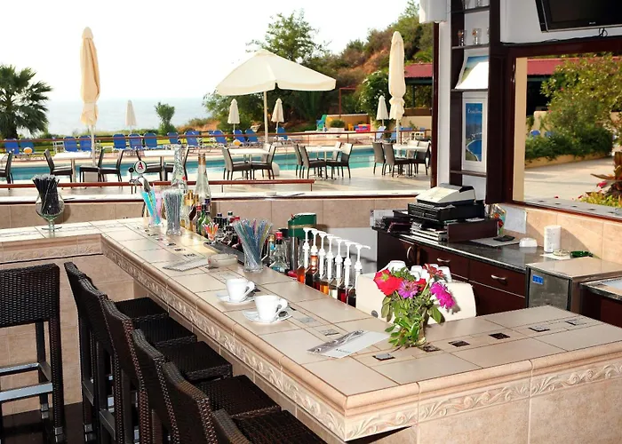 Karavados Beach Hotel Karavádhos