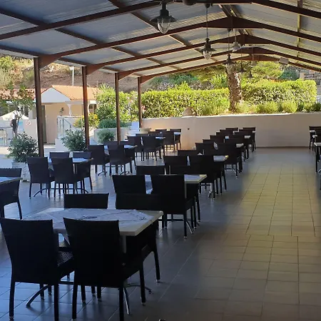 Karavados Beach Hotel 3* Καραβάδος